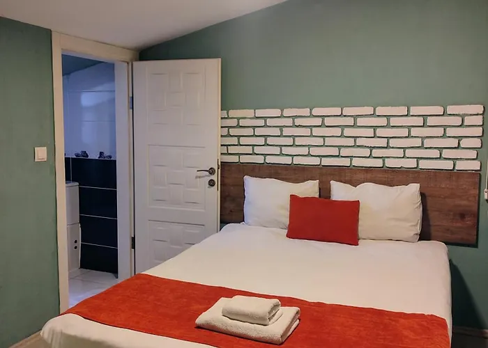 Ador Troia Hotel