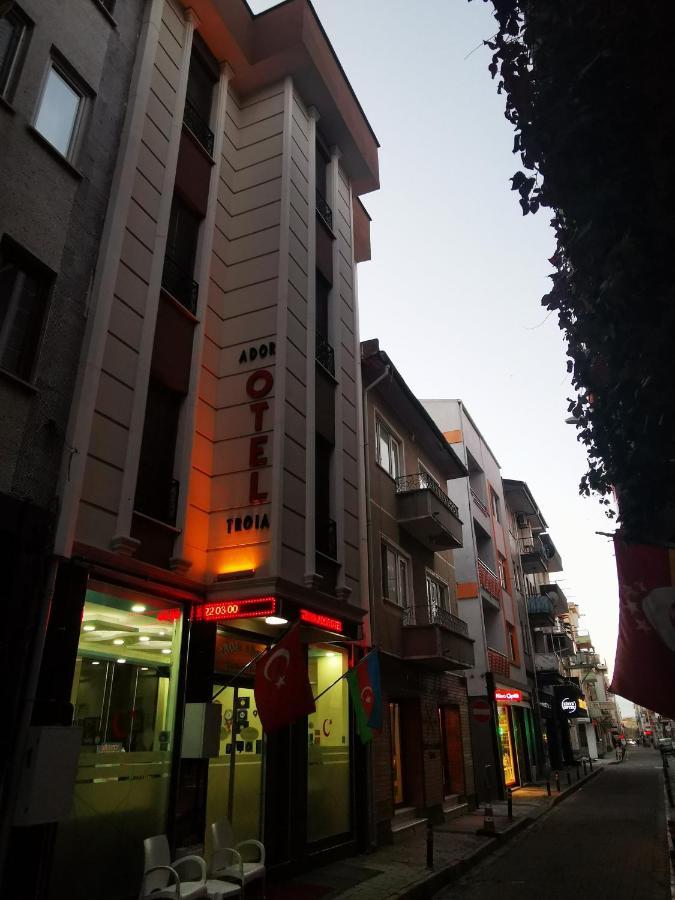 Hotel Ador Troia